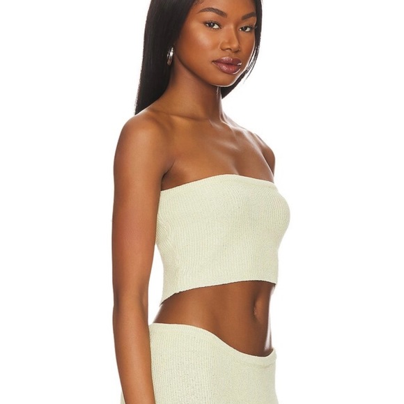 Matching Set - Picture 2 of 3